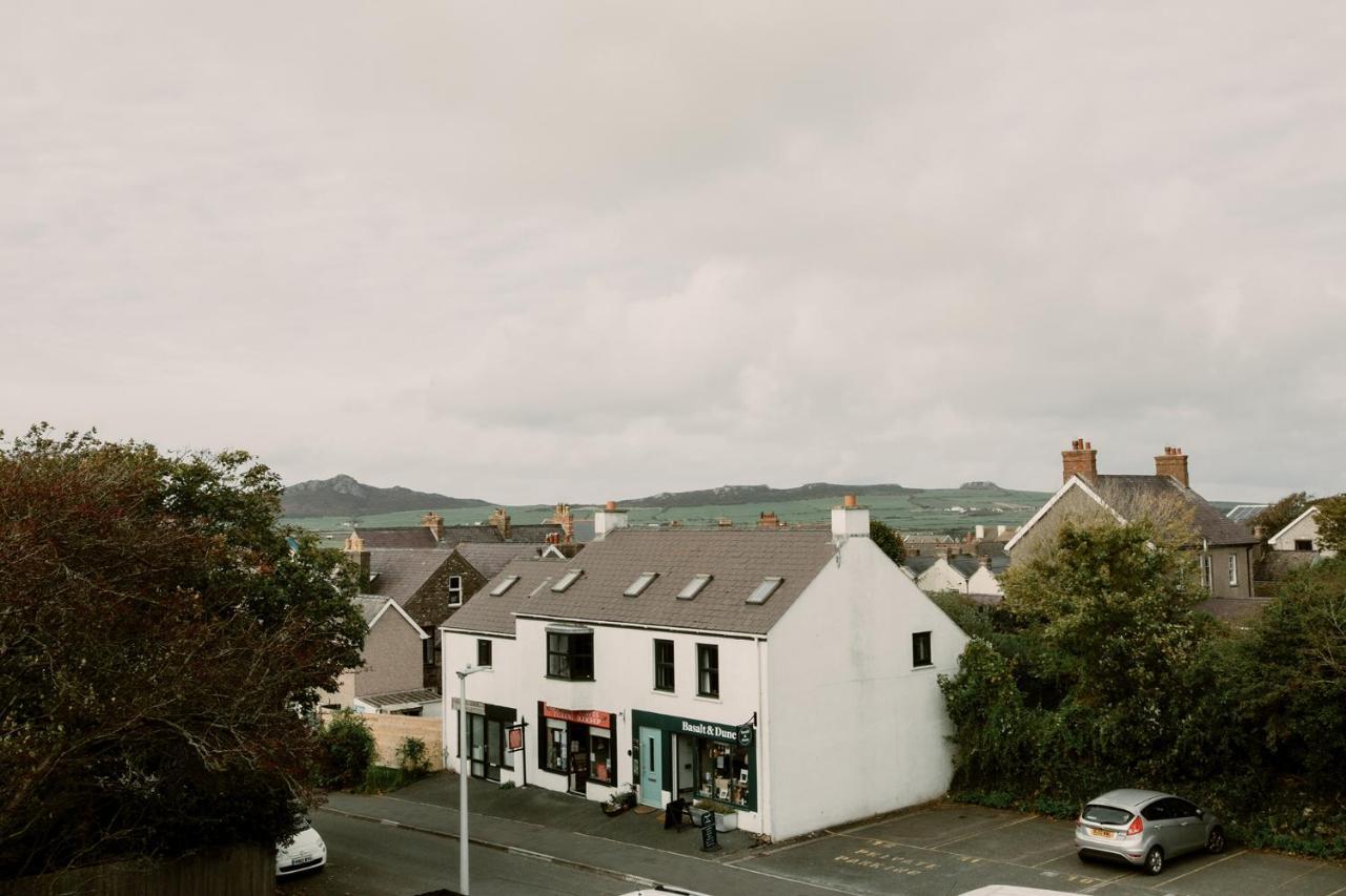 Aparthotel Galwad y Mor Saint David's Exterior foto