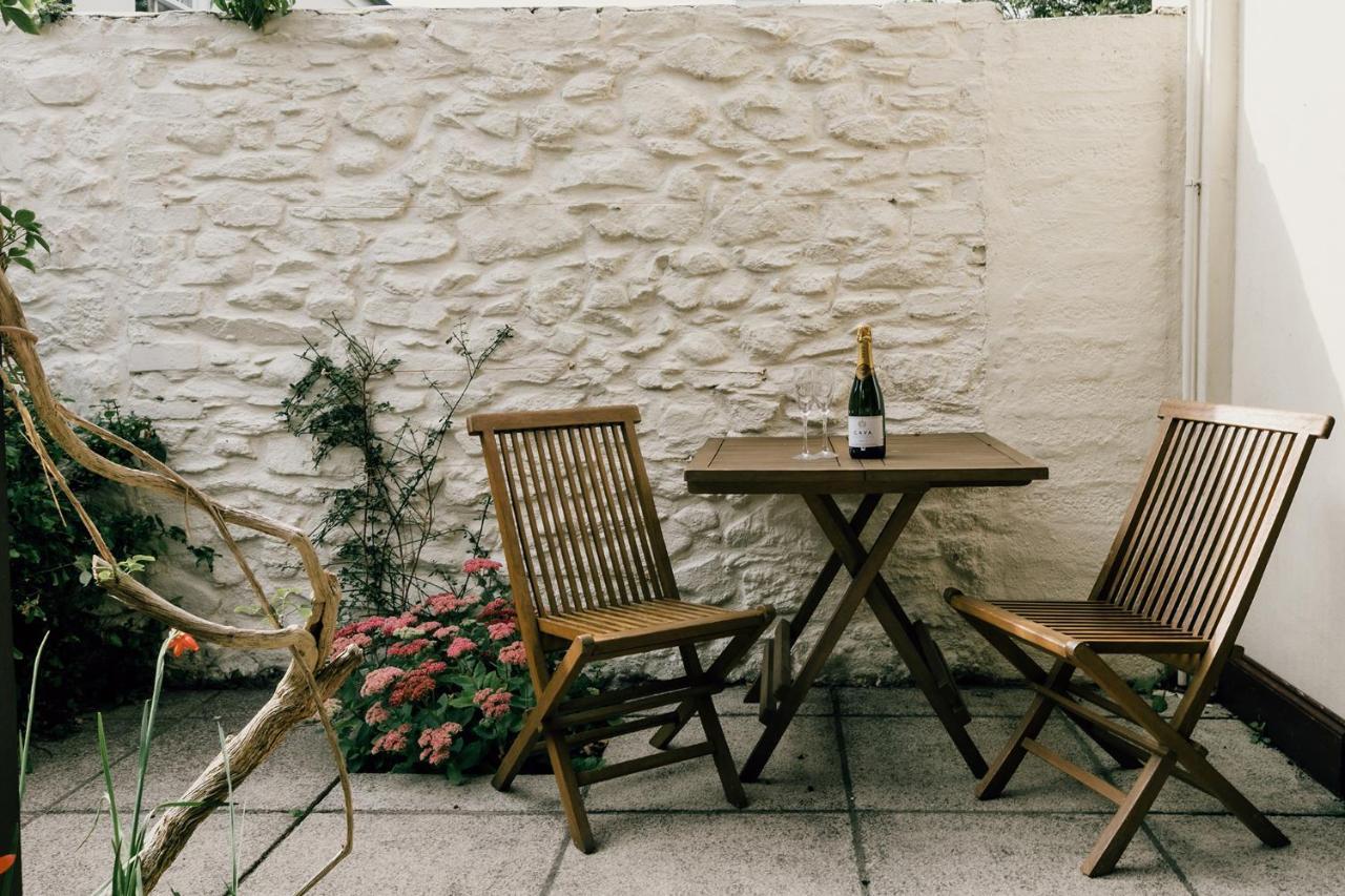 Aparthotel Galwad y Mor Saint David's Exterior foto